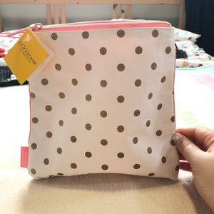 💰3 for $10💰NWT L’OCCITANE COSMETICS BAG